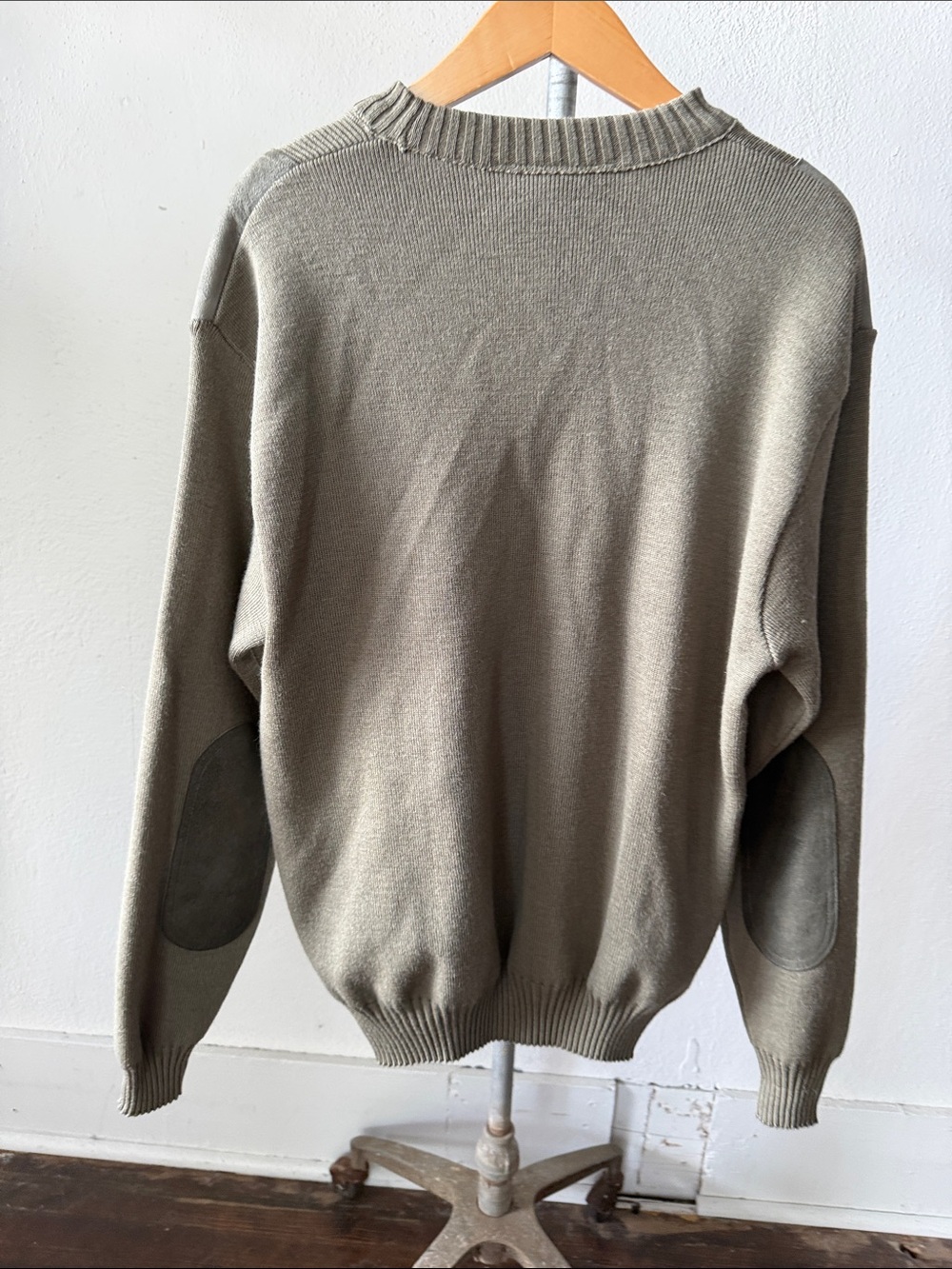 Barbour Knit and Suede Sweater Size Large - Picture 4 of 4